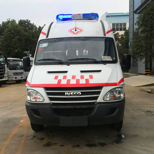 Medical transfer ambulance manufacturers.jpg