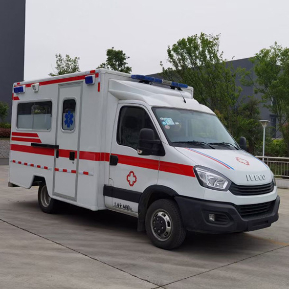 wholesale ICU medical ambulance.jpg